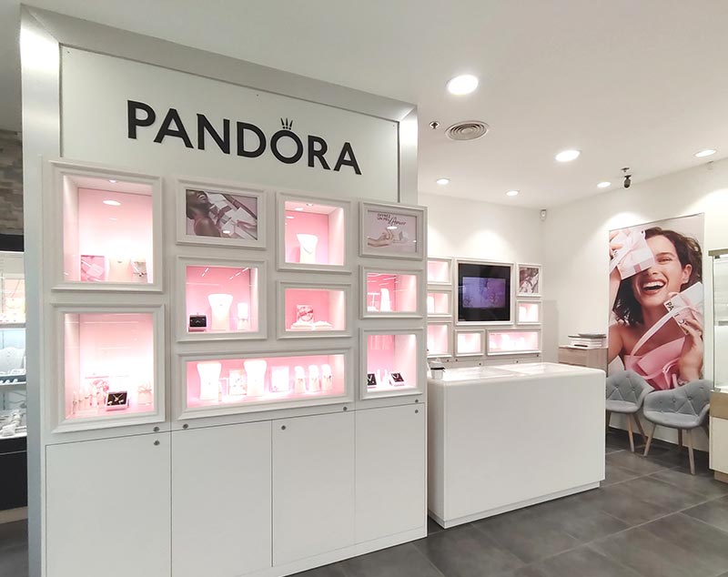 Bijoux Pandora Galerie marchange Serignan